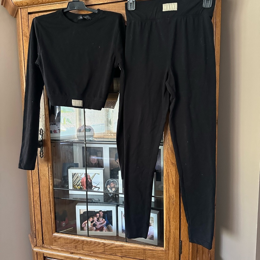 Missguided Elegant Black Long Sleeve Crop Top